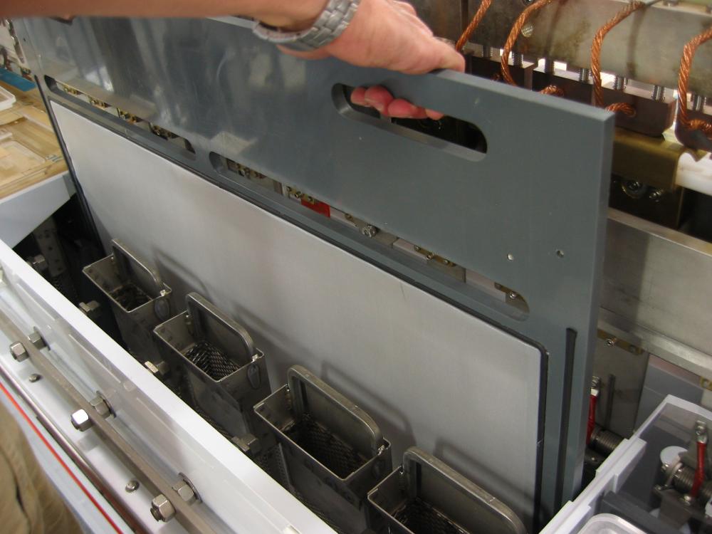 Anode membrane access
